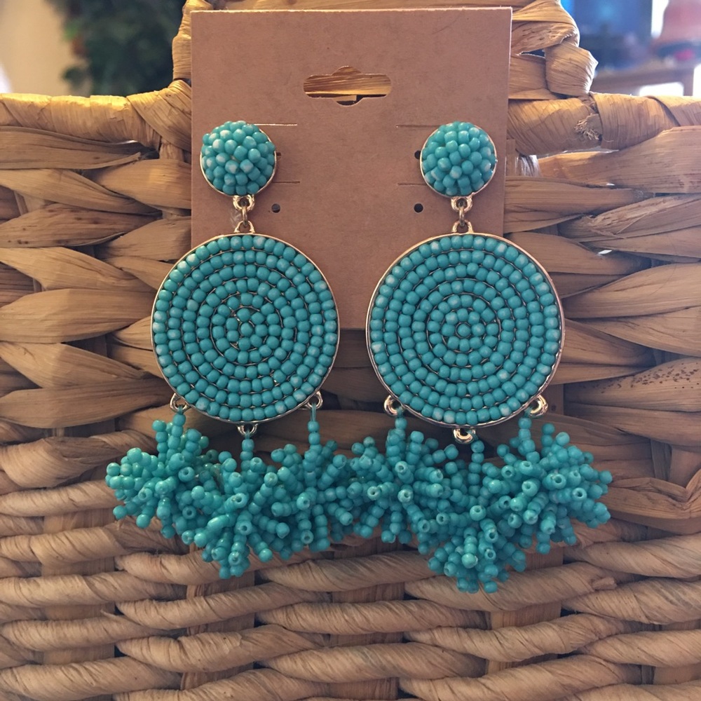 Bauble Bar turquoise seed bead cluster earrings